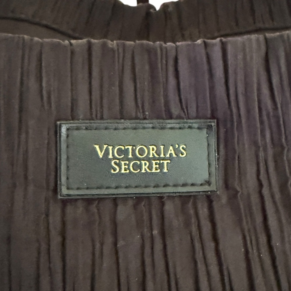 Victoria's Secret Black Crinkle Tote (Discontinued - 2016) - MSRP $89 - Picture 2 of 6